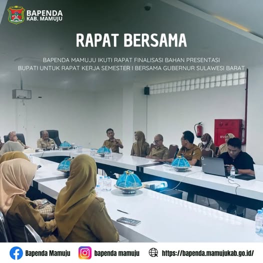 BAPENDA MAMUJU IKUTI RAPAT FINALISASI BAHAN PRESENTASI BUPATI